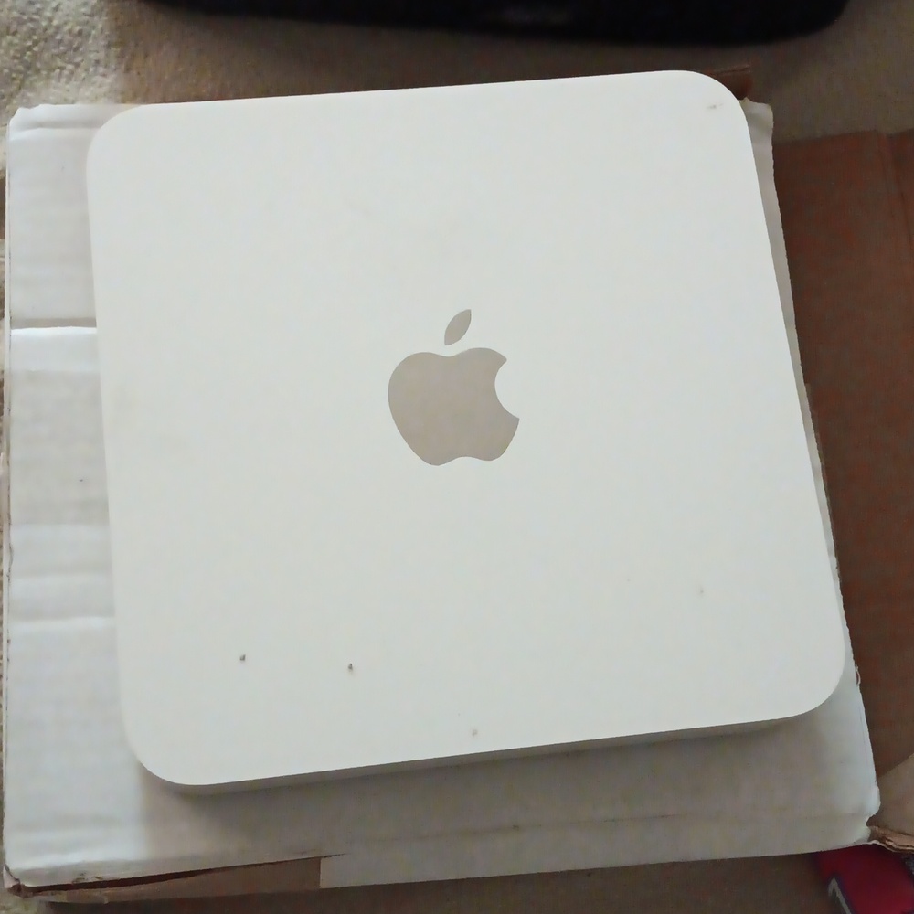 Apple Part Number: MB765LL/A. APPLE TIME CAPSULE